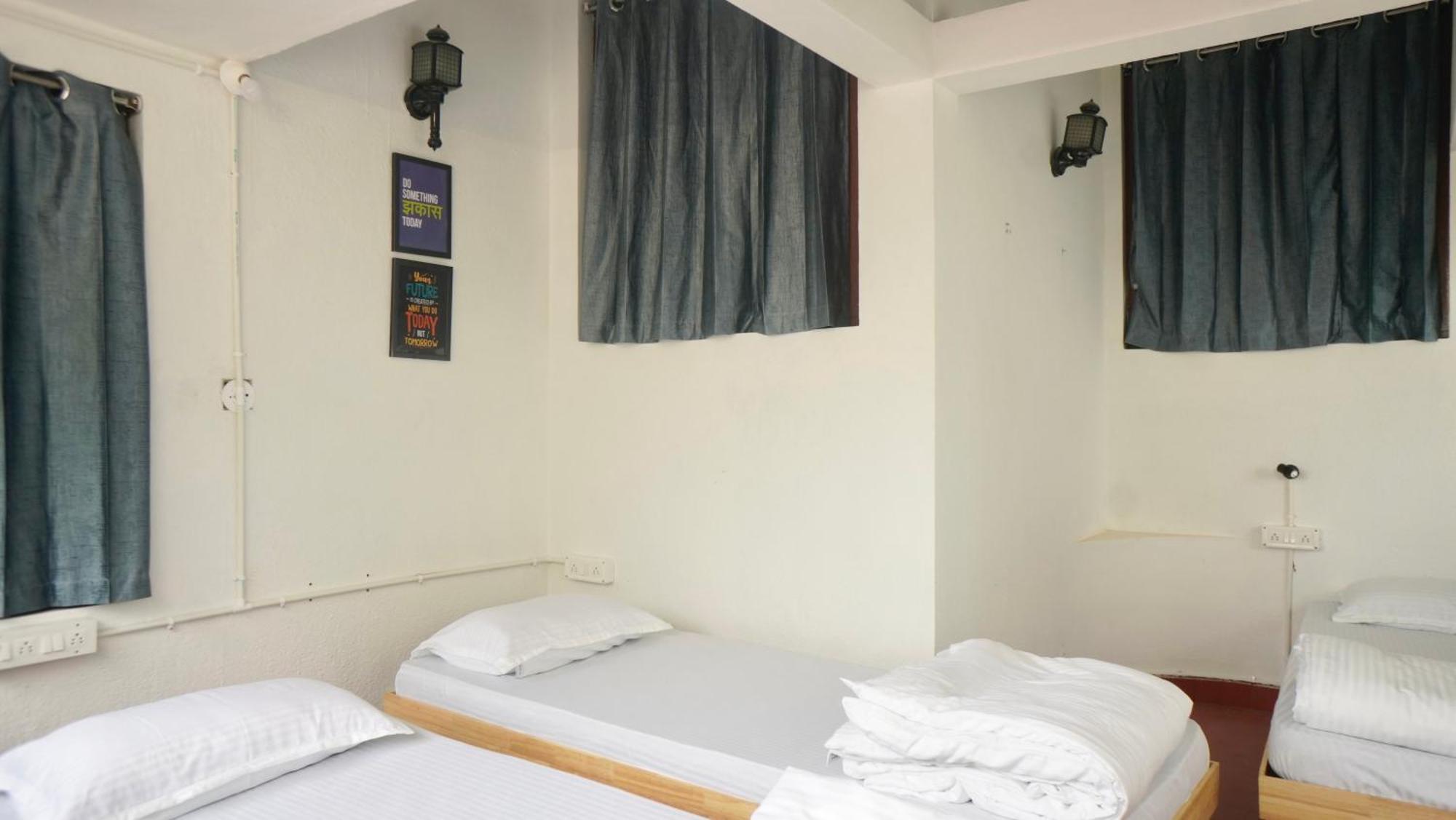 Roambay - Gokulam Hostel Mysore Exterior photo